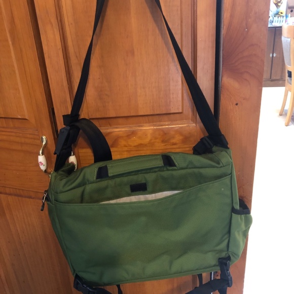 Patagonia Messenger Bag - Picture 8 of 13